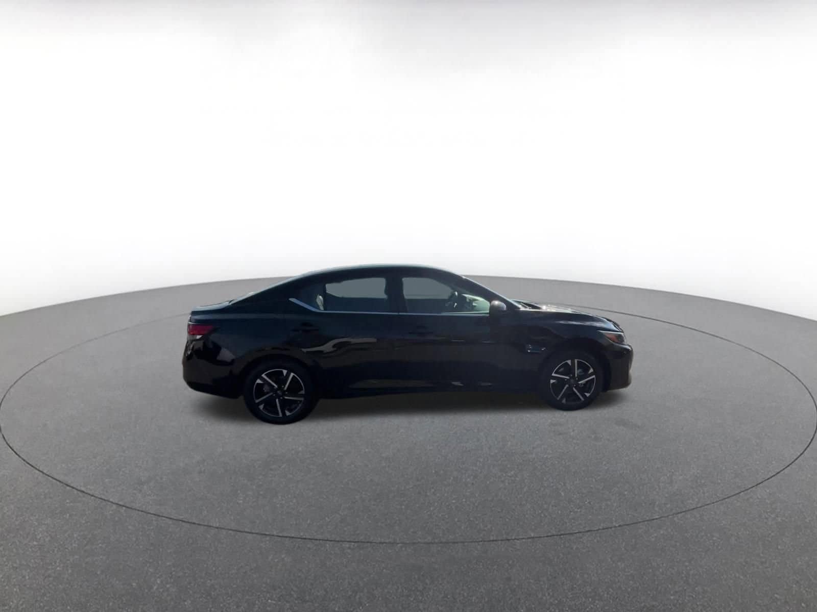 Thumbnail: 2024 Nissan Sentra - 12