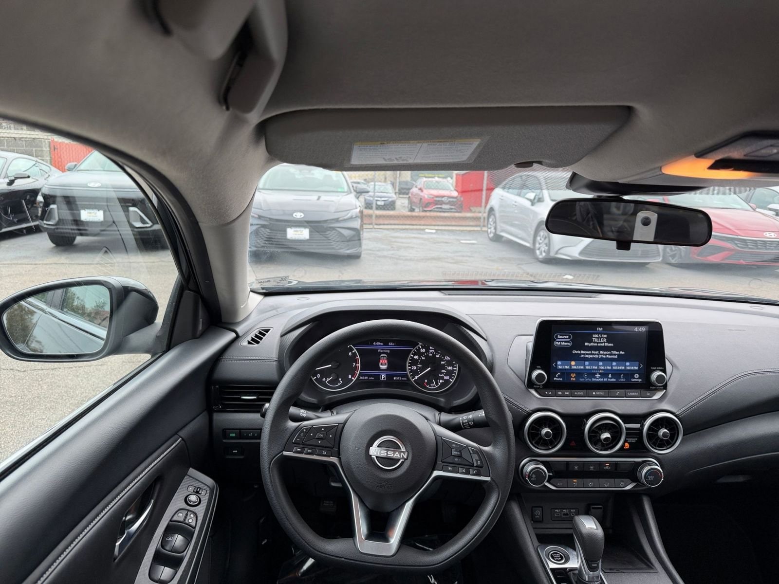 Thumbnail: 2025 Nissan Sentra - 32