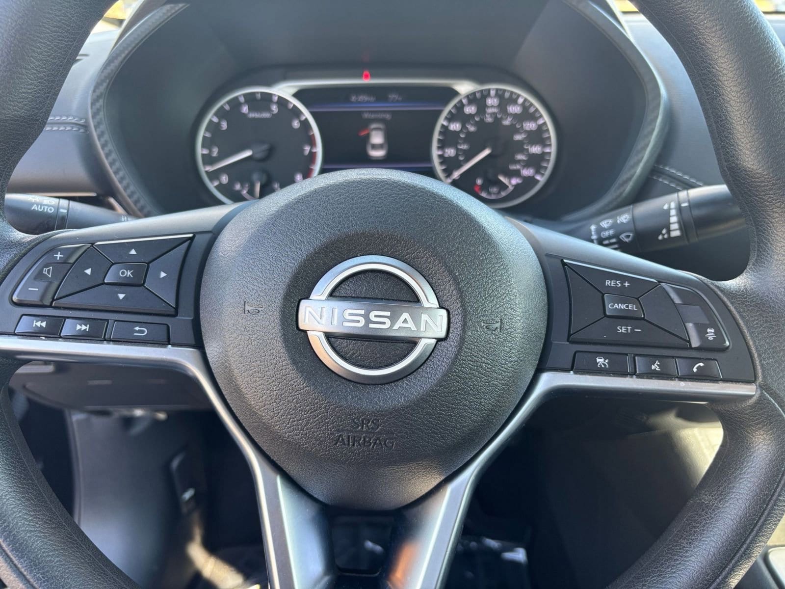 Thumbnail: 2024 Nissan Sentra - 25