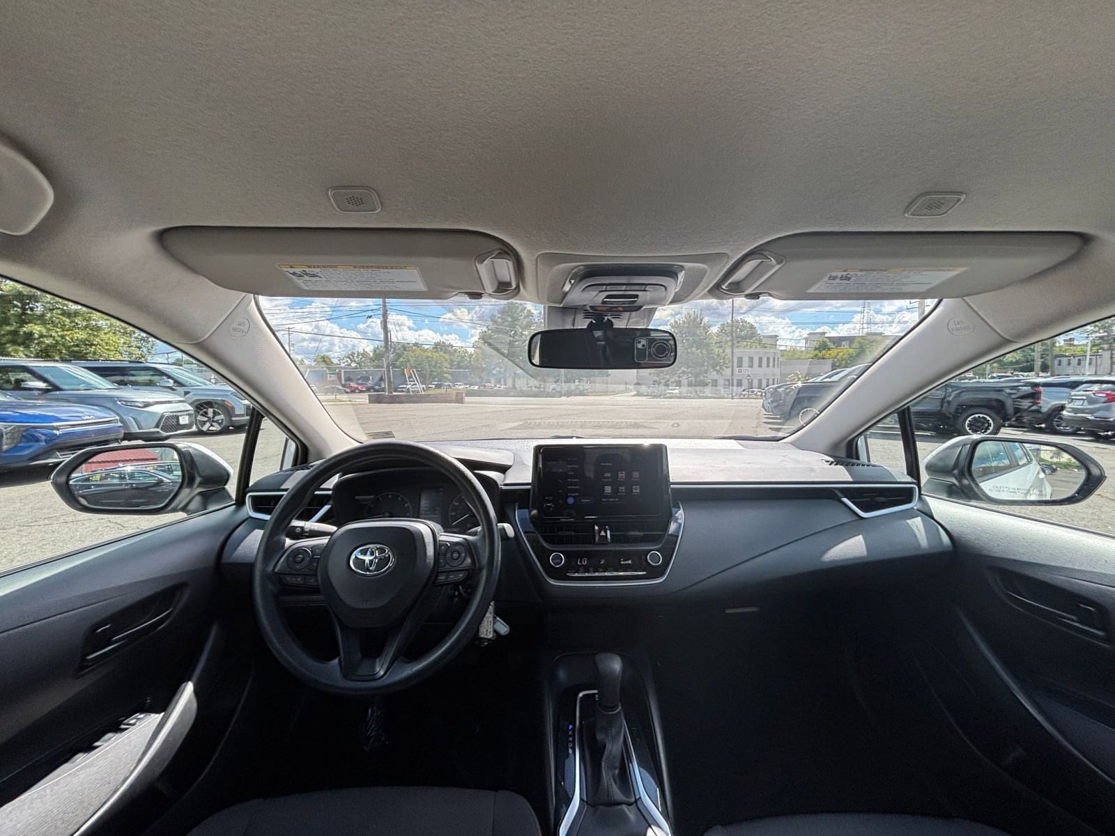 Thumbnail: 2024 Toyota Corolla - 31