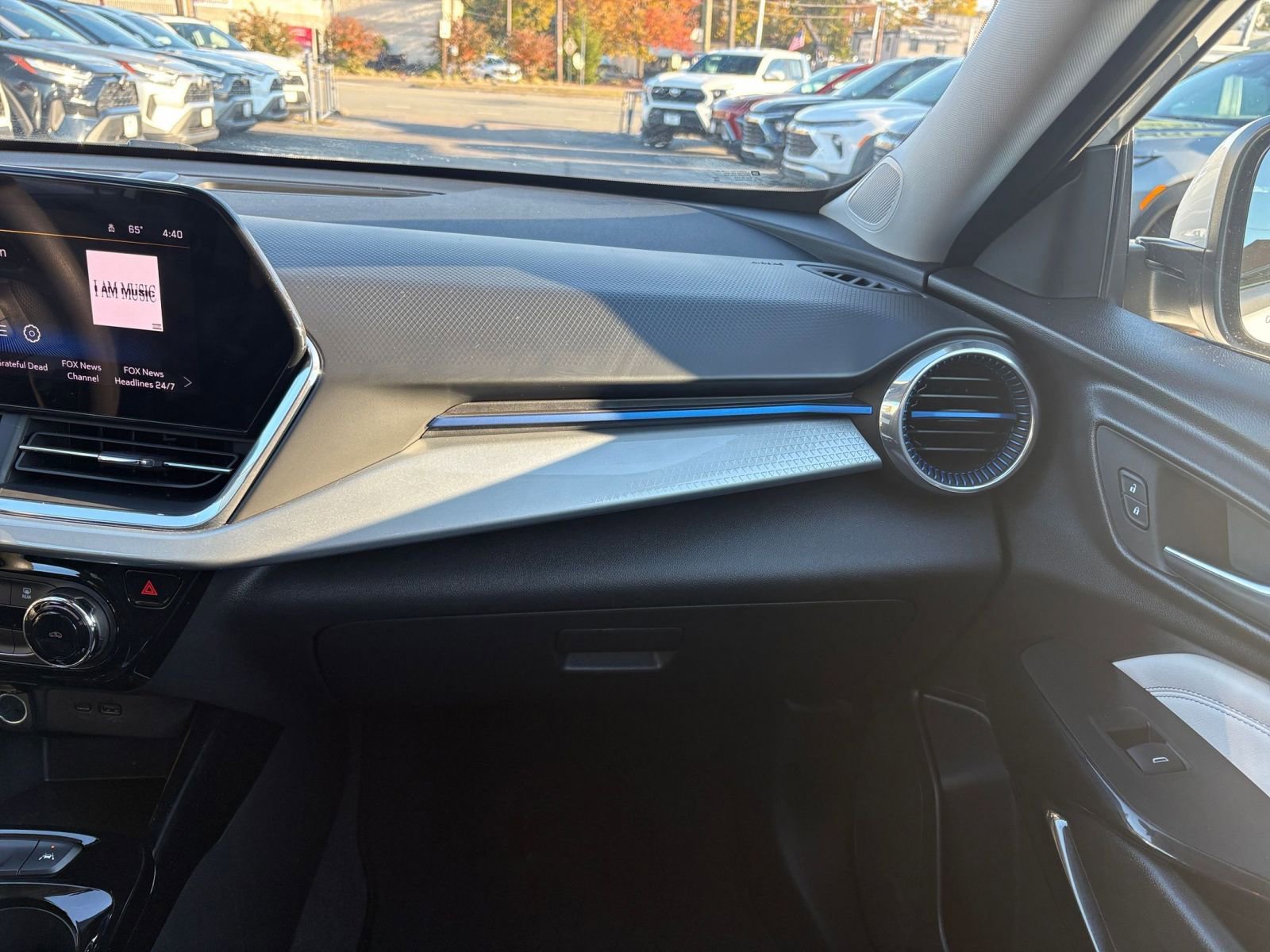 Thumbnail: 2025 Chevrolet Trax - 33