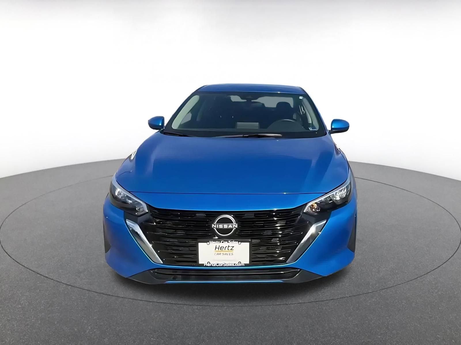 Thumbnail: 2025 Nissan Sentra - 4