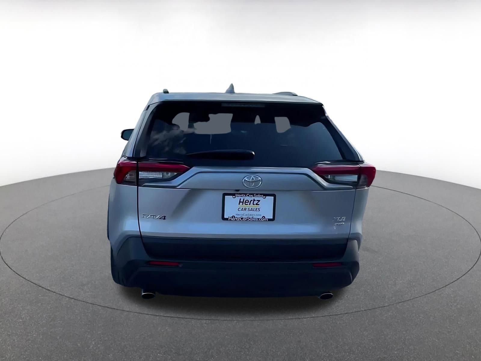 Thumbnail: 2025 Toyota RAV4 - 12