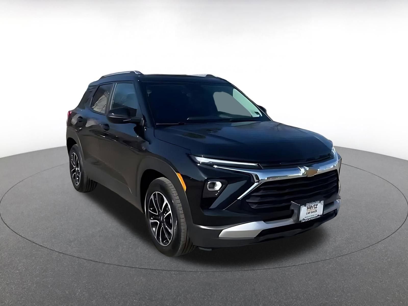 Thumbnail: 2025 Chevrolet TrailBlazer - 3