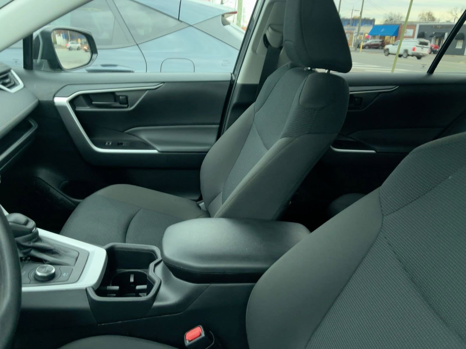 Thumbnail: 2025 Toyota RAV4 - 7