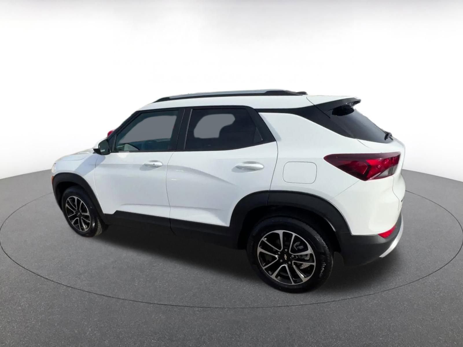 Thumbnail: 2025 Chevrolet TrailBlazer - 10