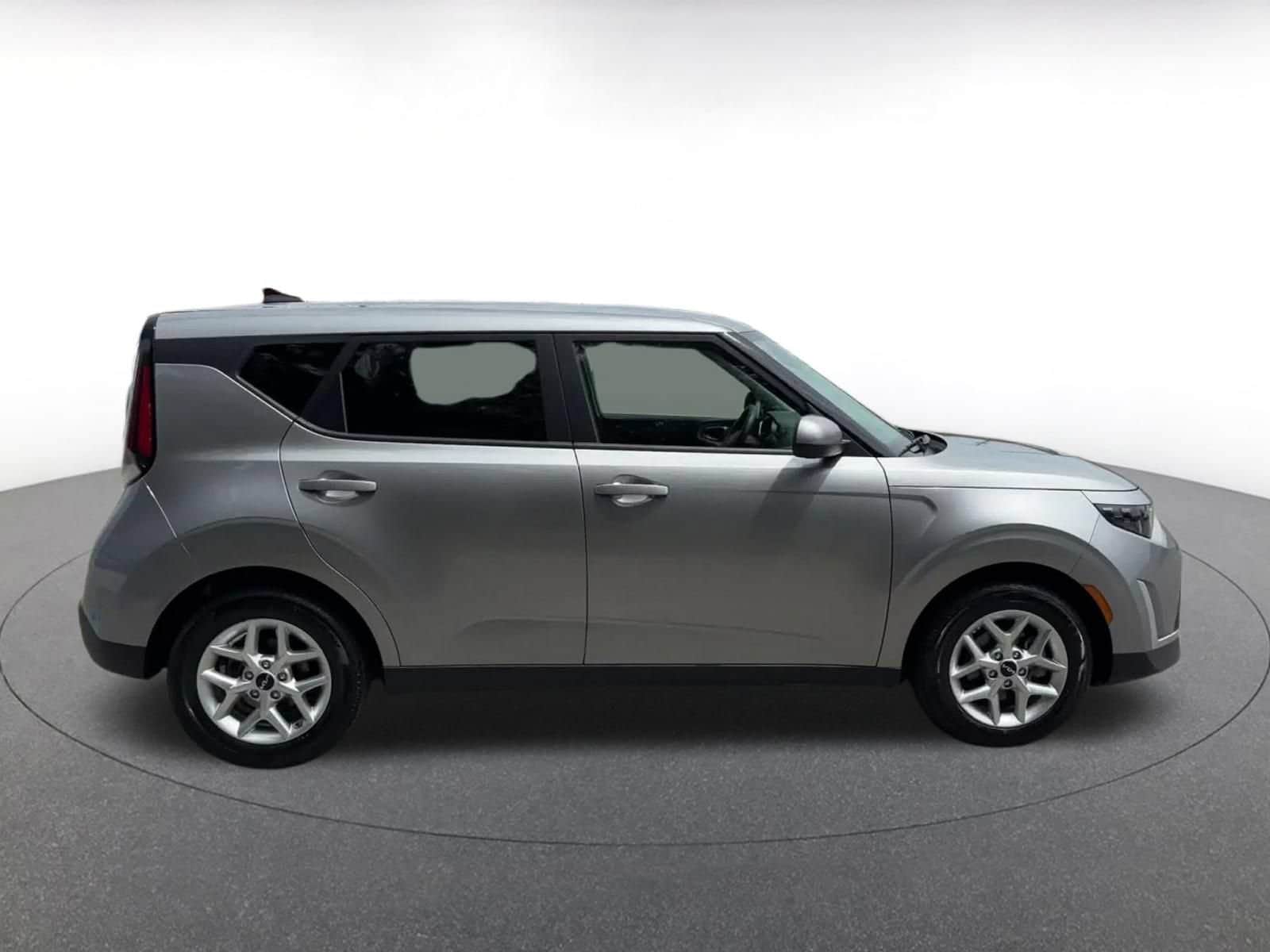 Thumbnail: 2025 Kia Soul - 13