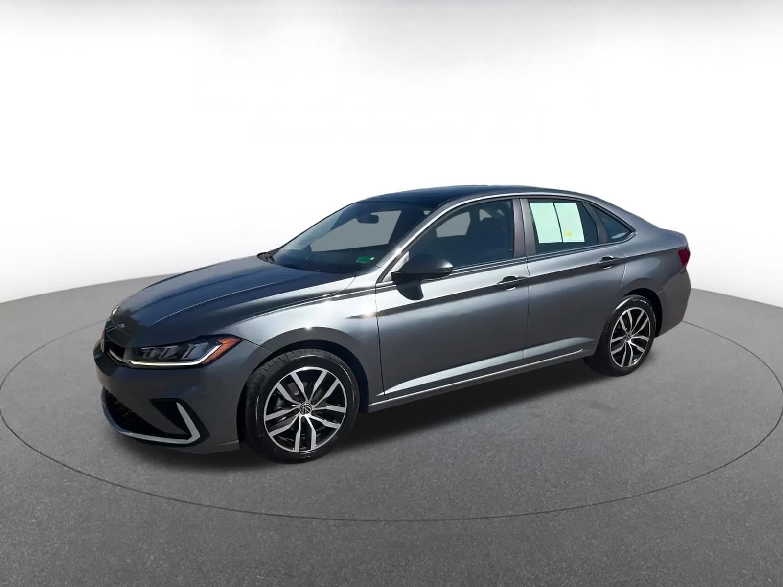 Thumbnail: 2025 Volkswagen Jetta - 8