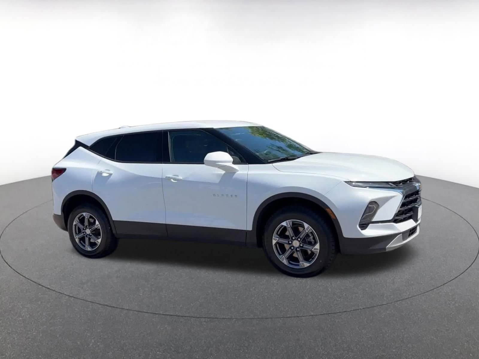 Thumbnail: 2025 Chevrolet Blazer - 2