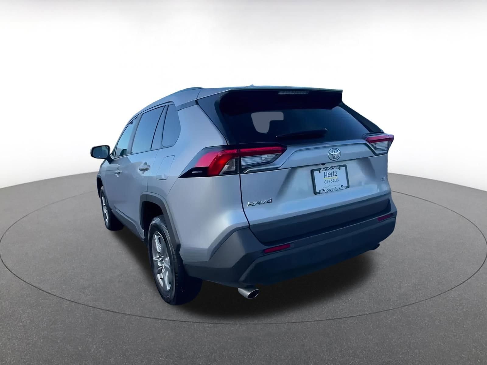 Thumbnail: 2025 Toyota RAV4 - 11