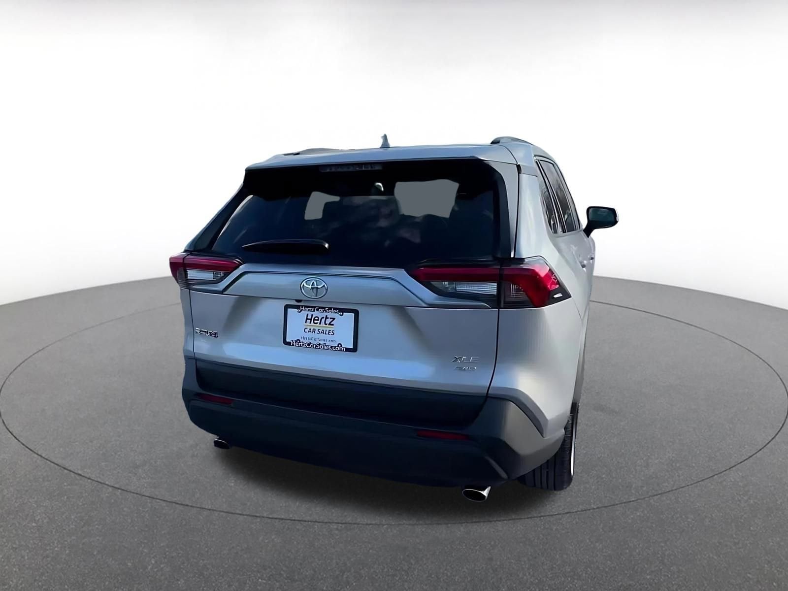 Thumbnail: 2025 Toyota RAV4 - 14