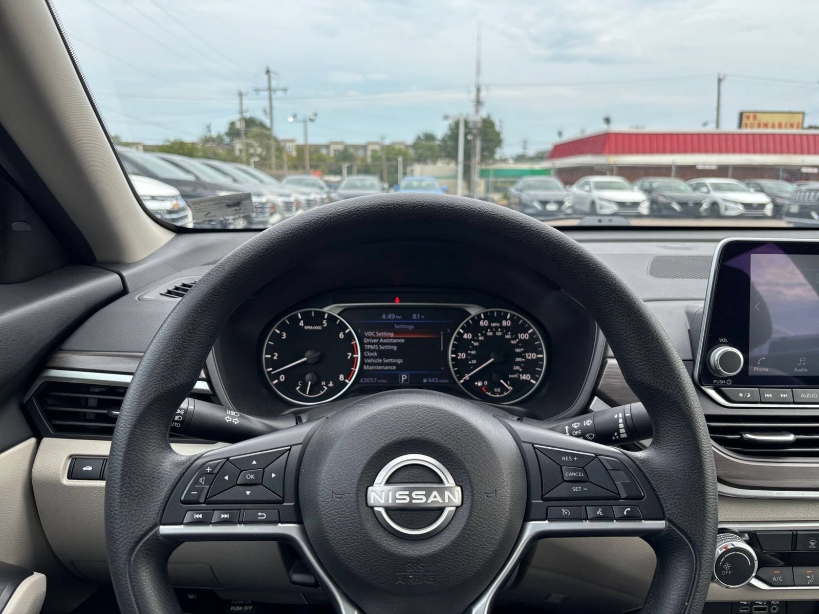 Thumbnail: 2025 Nissan Altima - 33