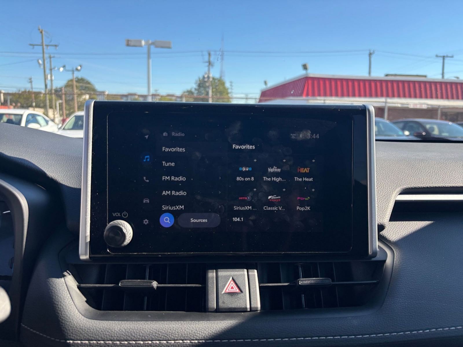 Thumbnail: 2025 Toyota RAV4 - 21