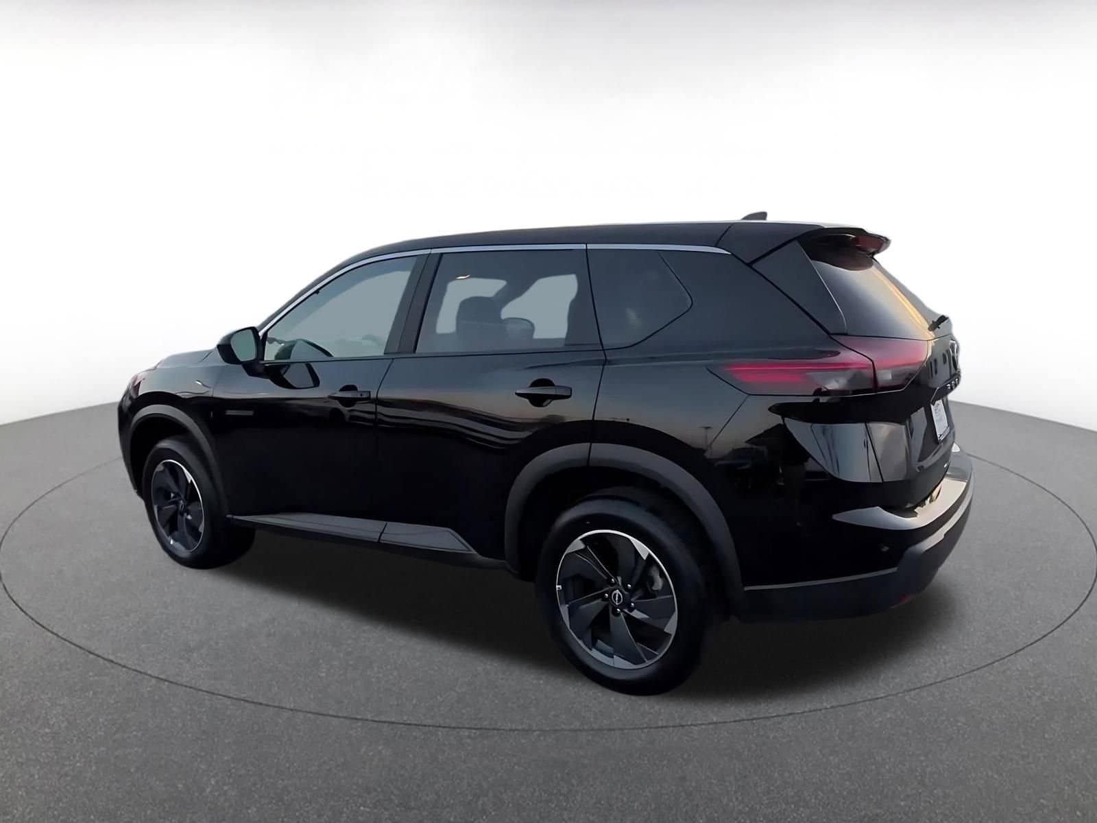 Thumbnail: 2025 Nissan Rogue - 10