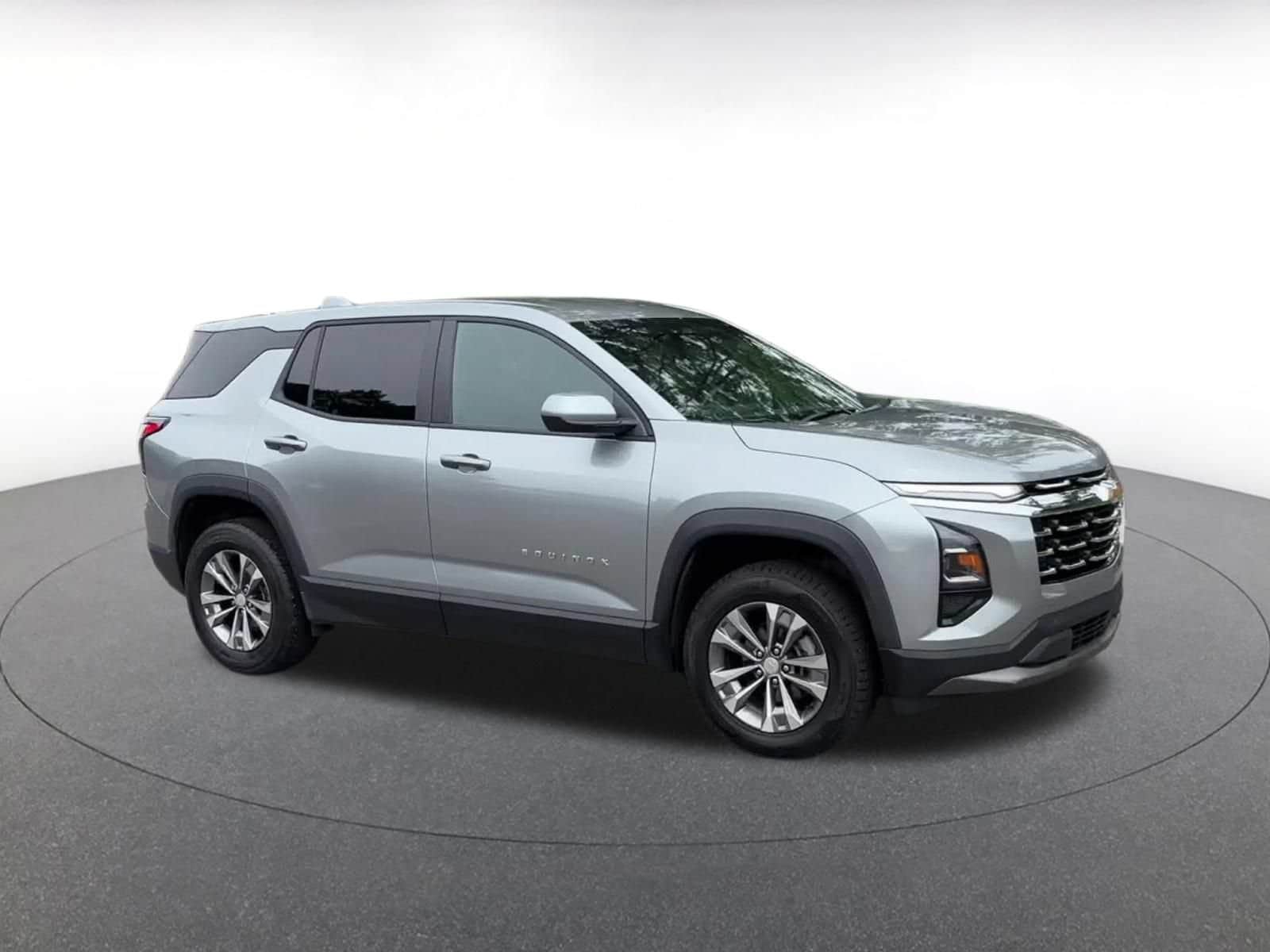 Thumbnail: 2025 Chevrolet Equinox - 2