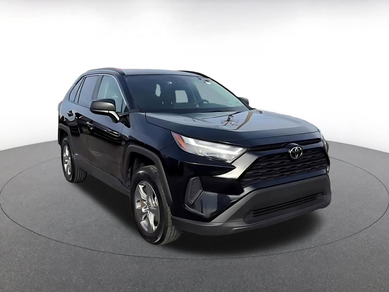 Thumbnail: 2025 Toyota RAV4 - 3