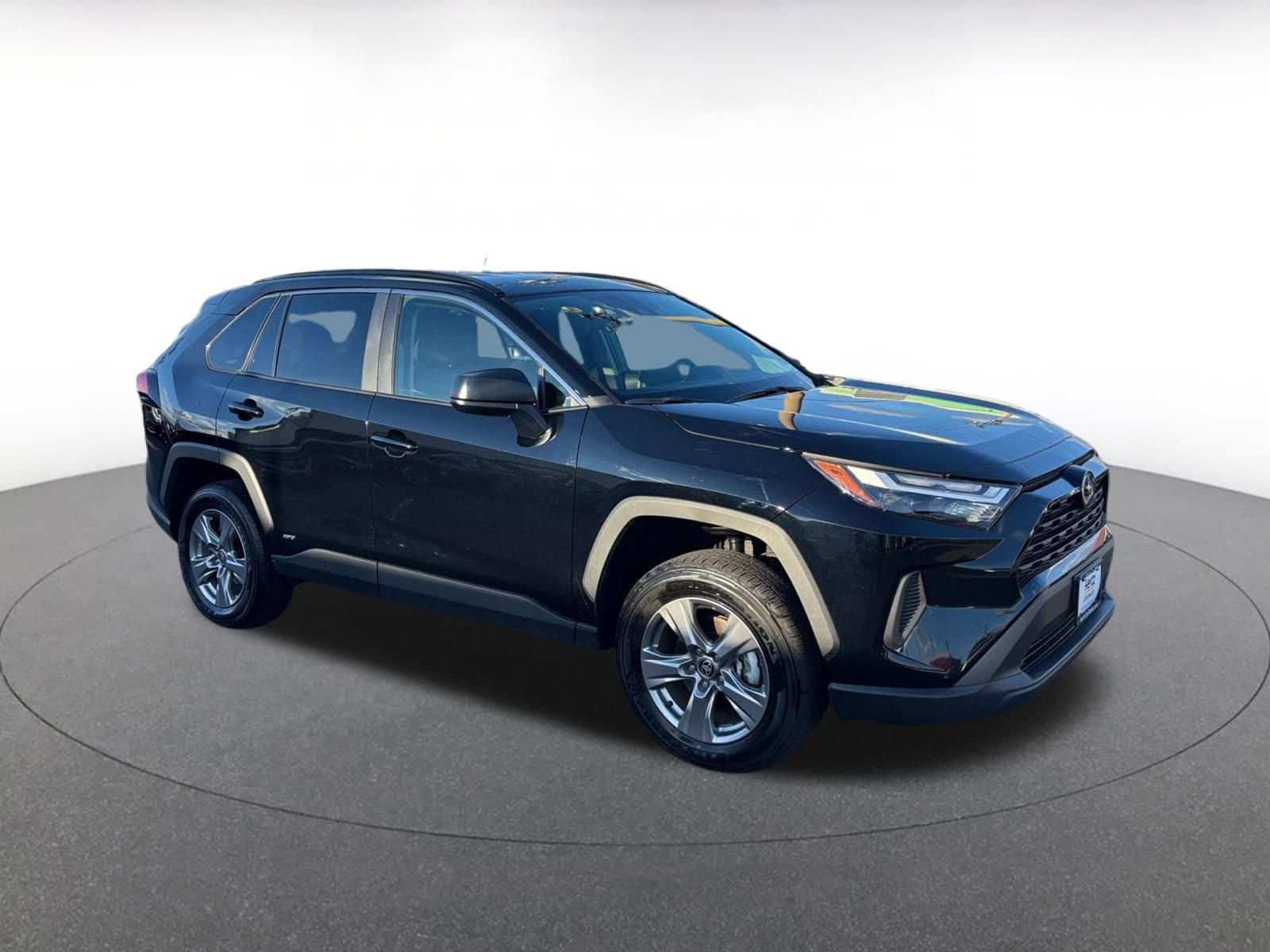 Thumbnail: 2025 Toyota RAV4 - 1