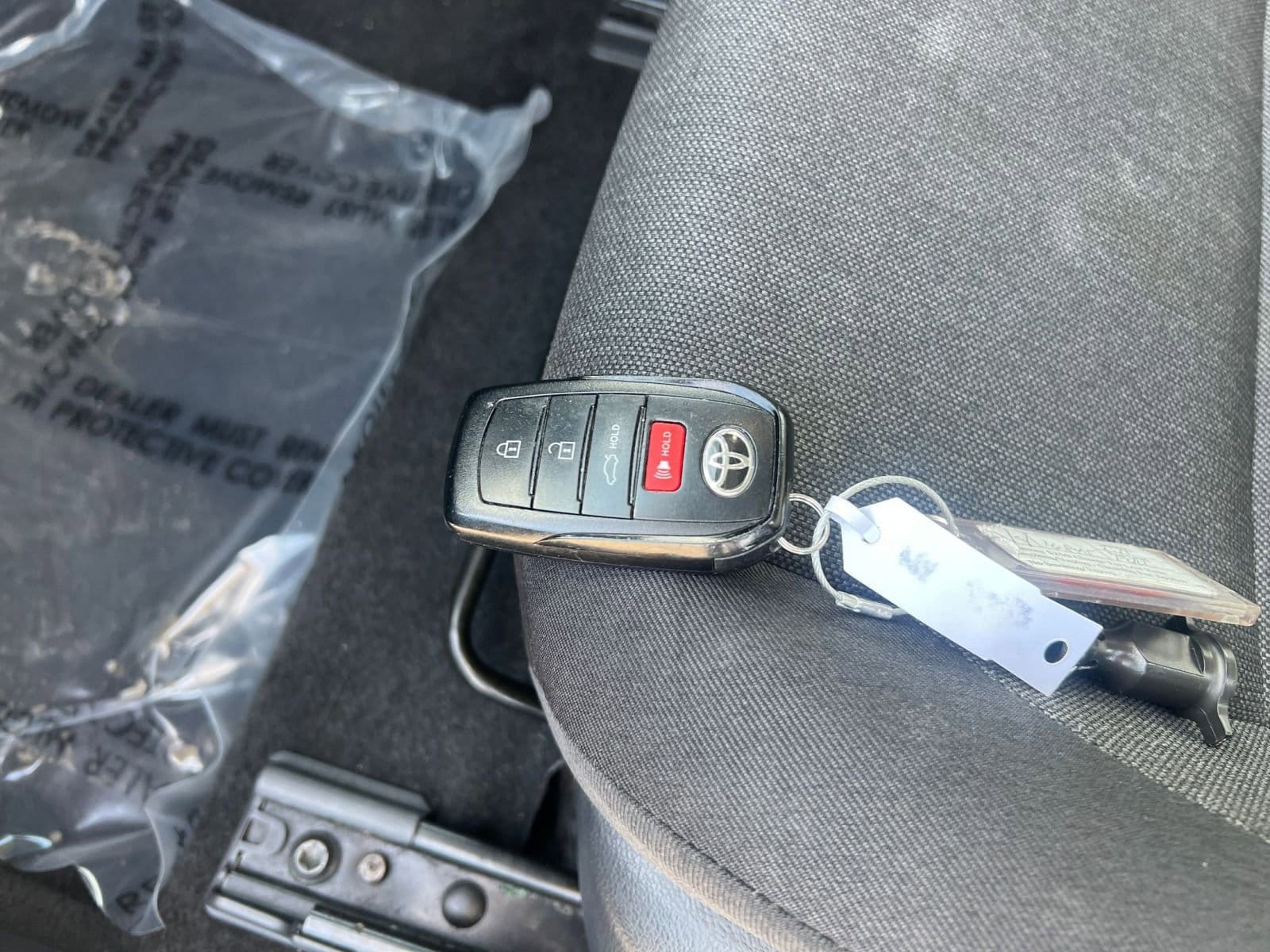 Thumbnail: 2025 Toyota Camry - 22