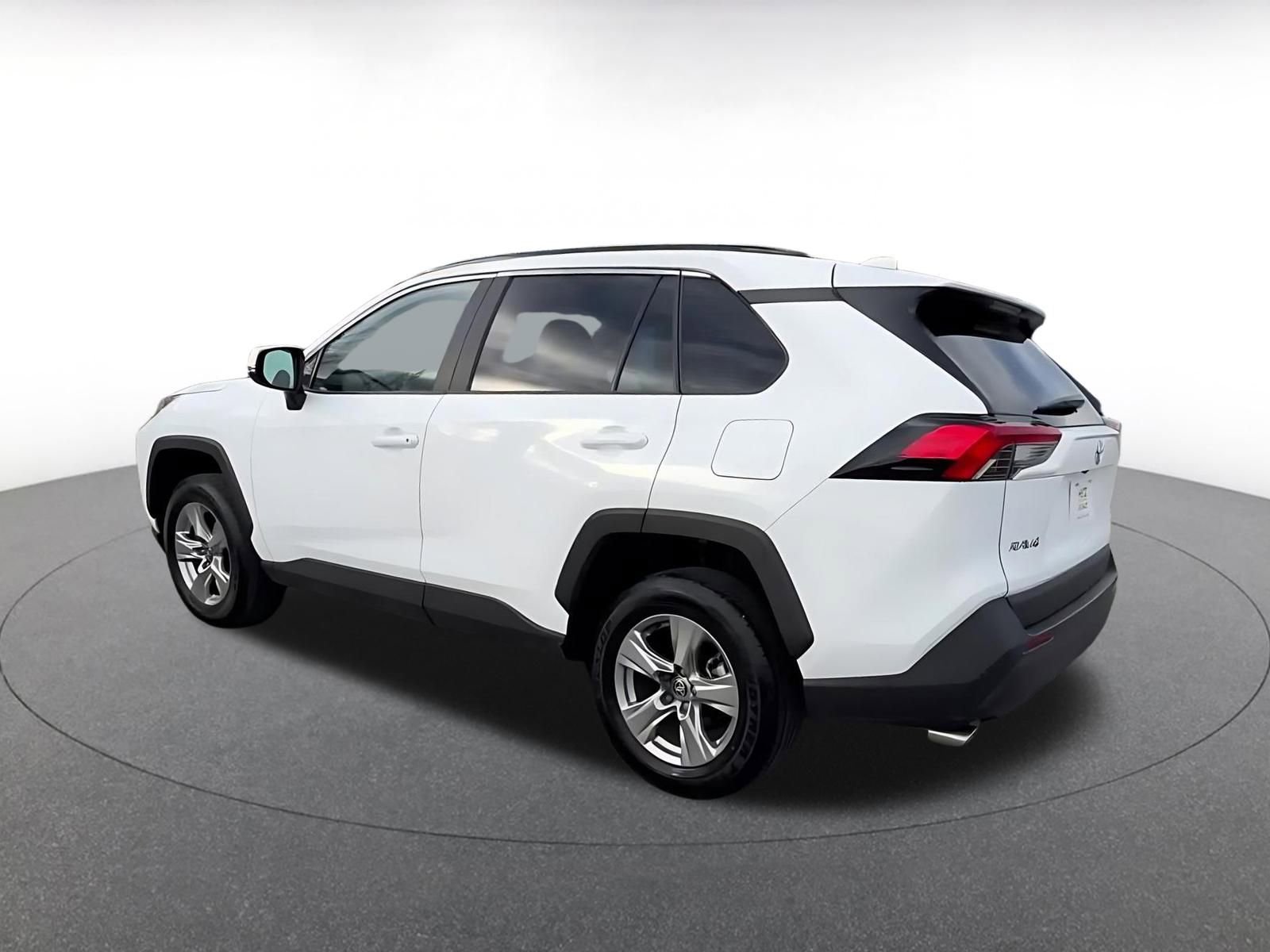 Thumbnail: 2025 Toyota RAV4 - 10