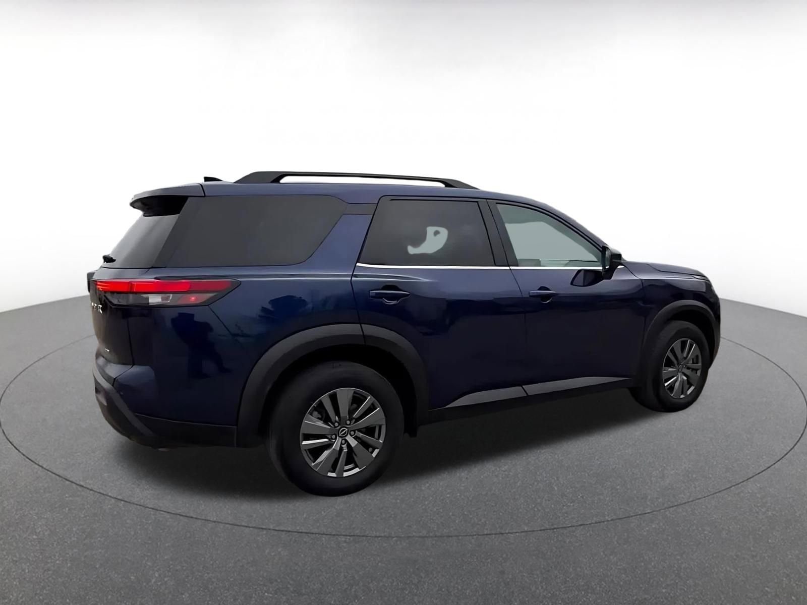 Thumbnail: 2025 Nissan Pathfinder - 14