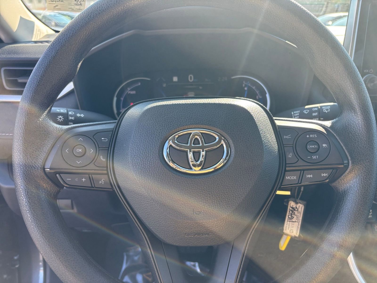 Thumbnail: 2025 Toyota RAV4 - 27