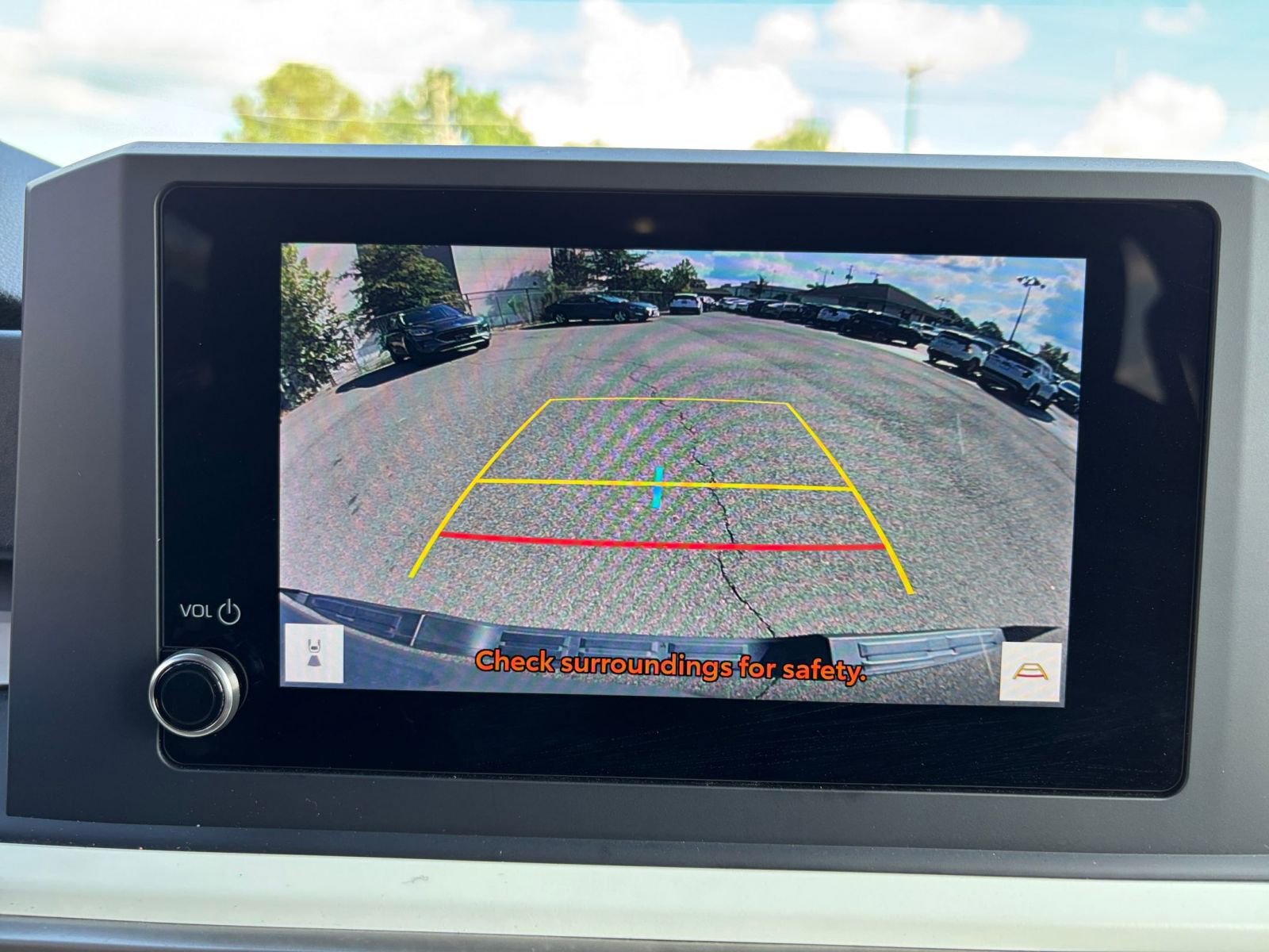 Thumbnail: 2024 Toyota Tacoma - 17