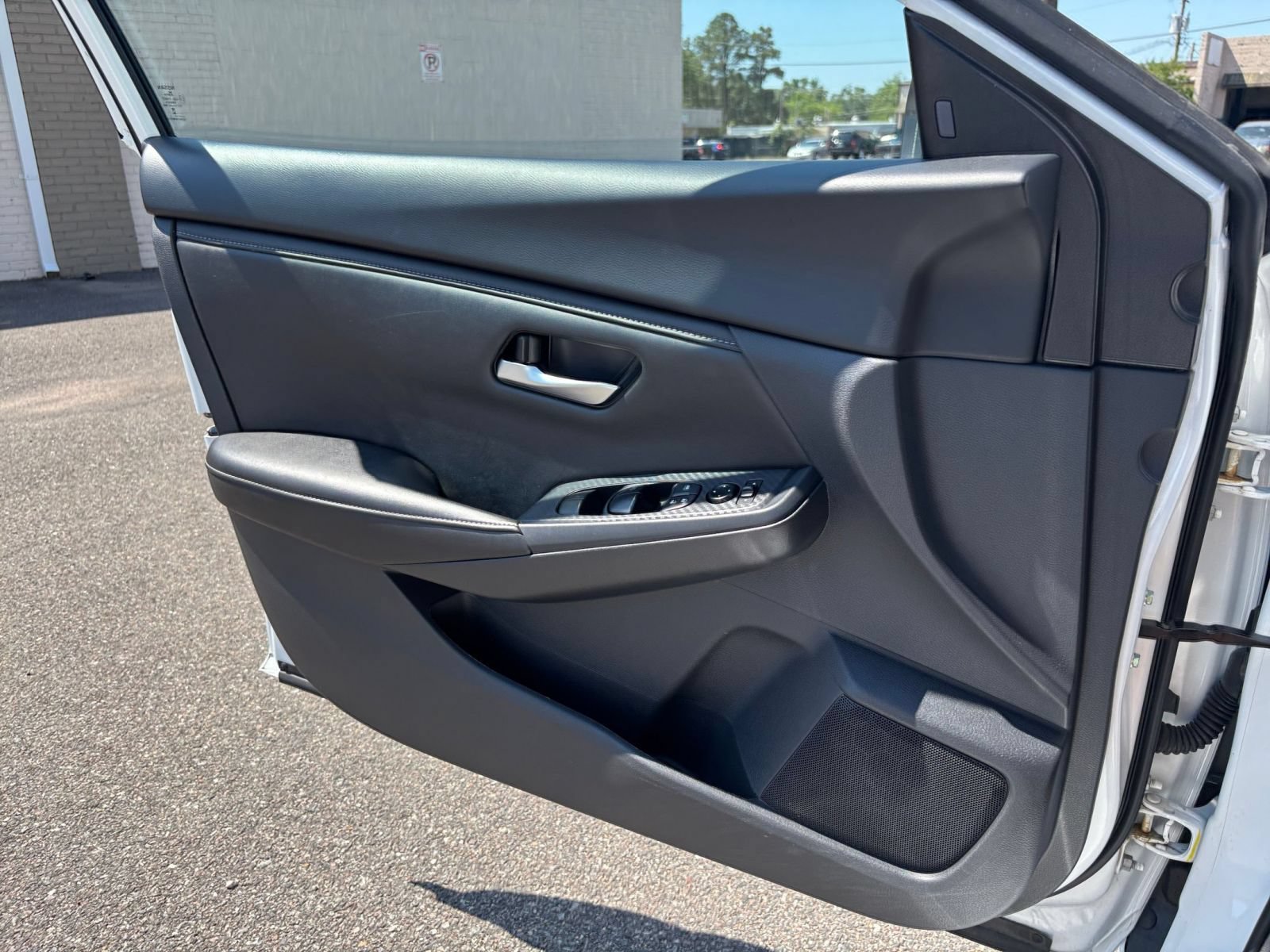 Thumbnail: 2025 Nissan Sentra - 15