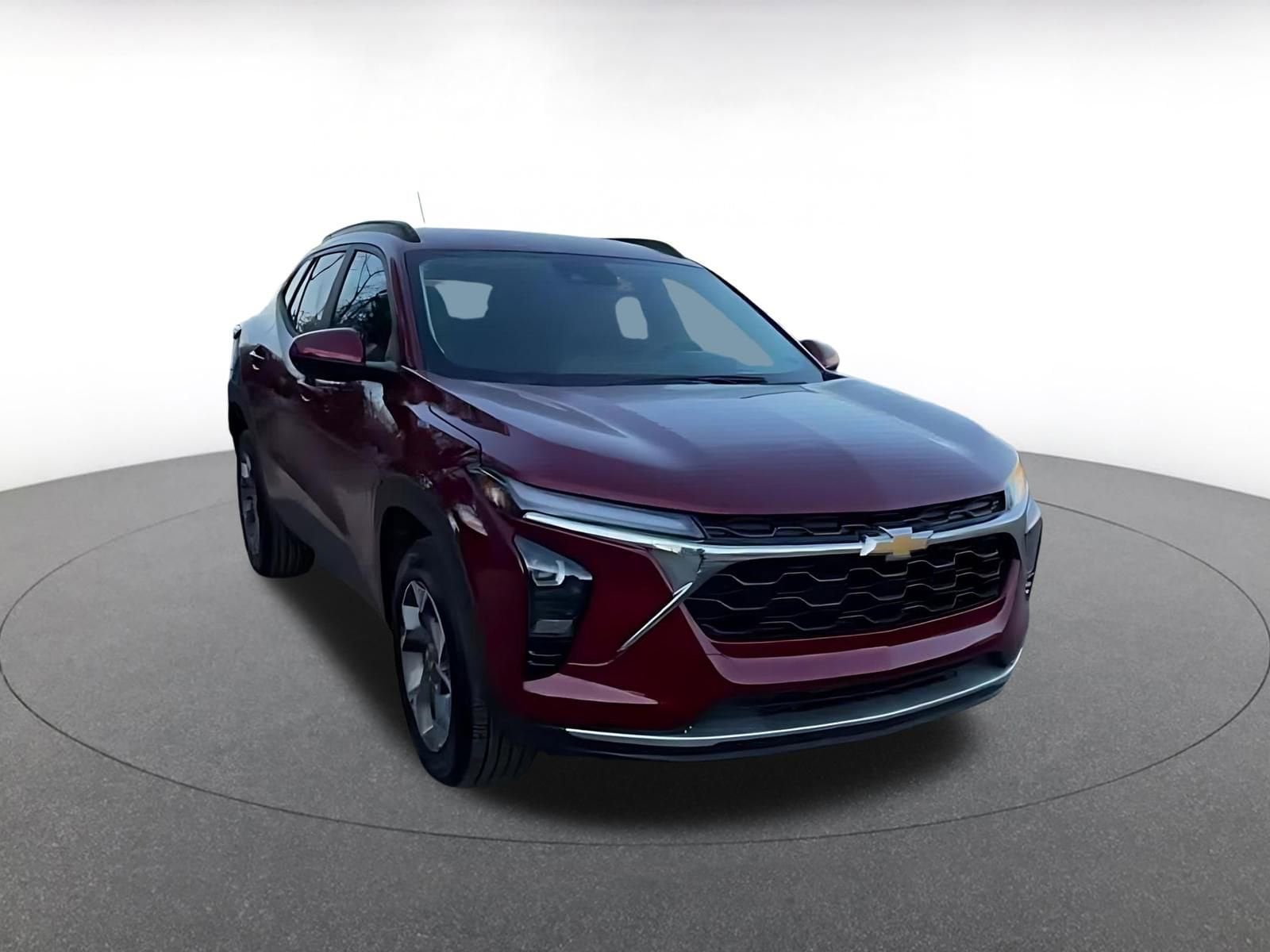 Thumbnail: 2025 Chevrolet Trax - 3