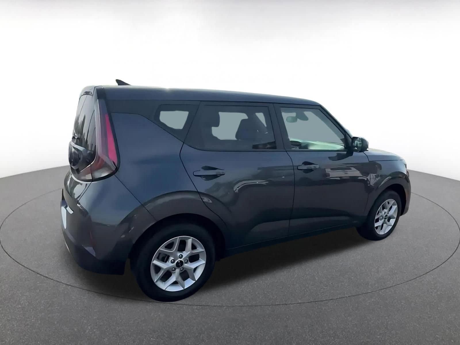 Thumbnail: 2025 Kia Soul - 15