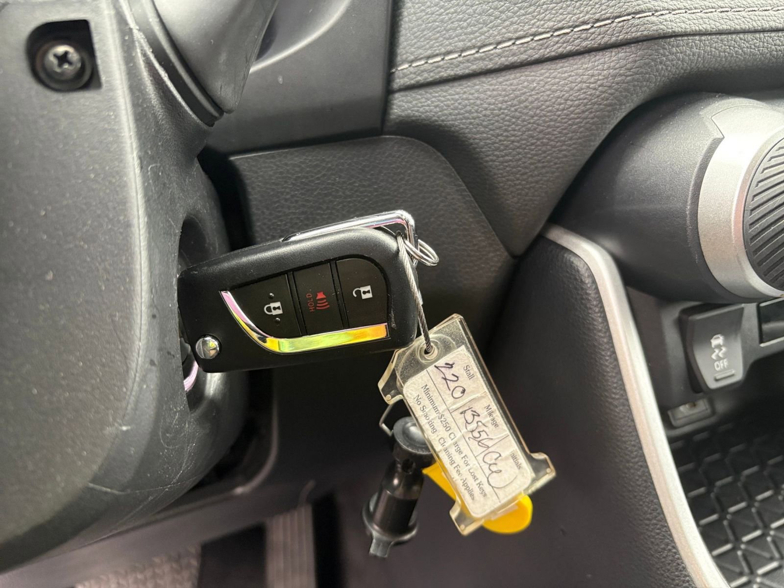 Thumbnail: 2025 Toyota RAV4 - 22