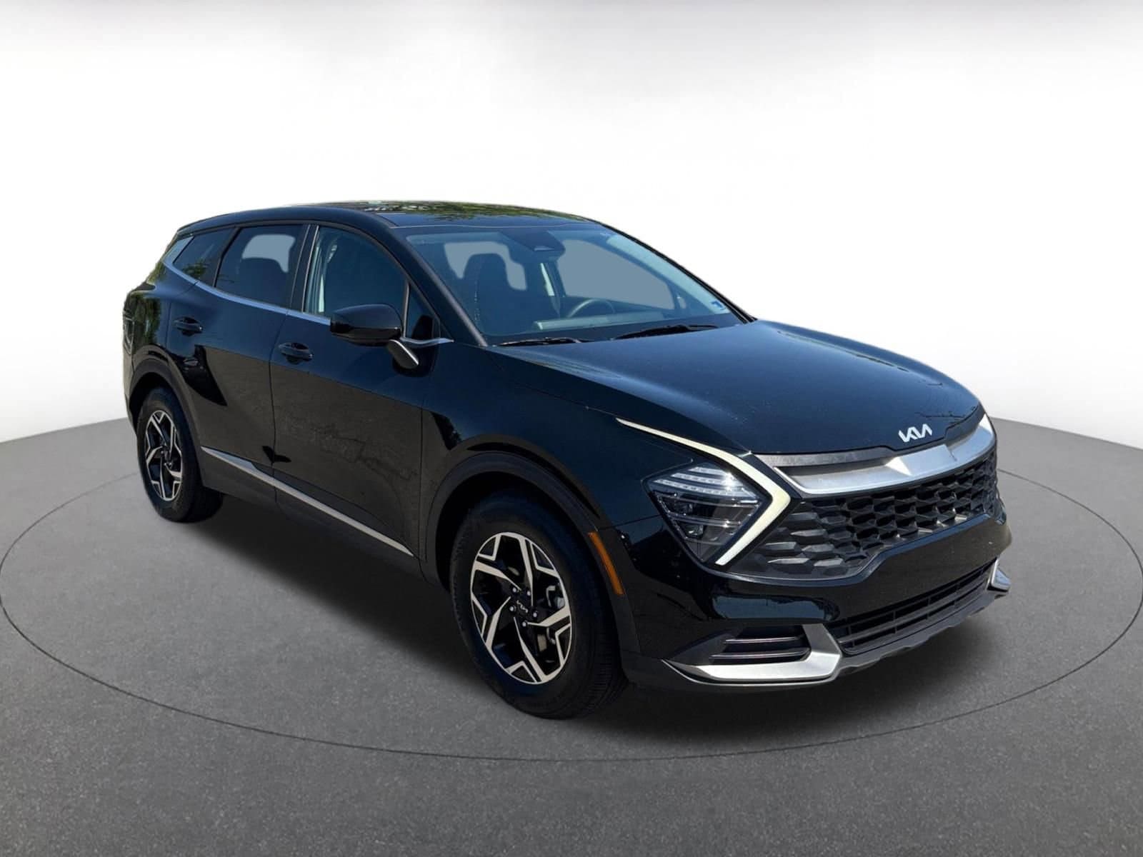 Thumbnail: 2025 Kia Sportage - 1