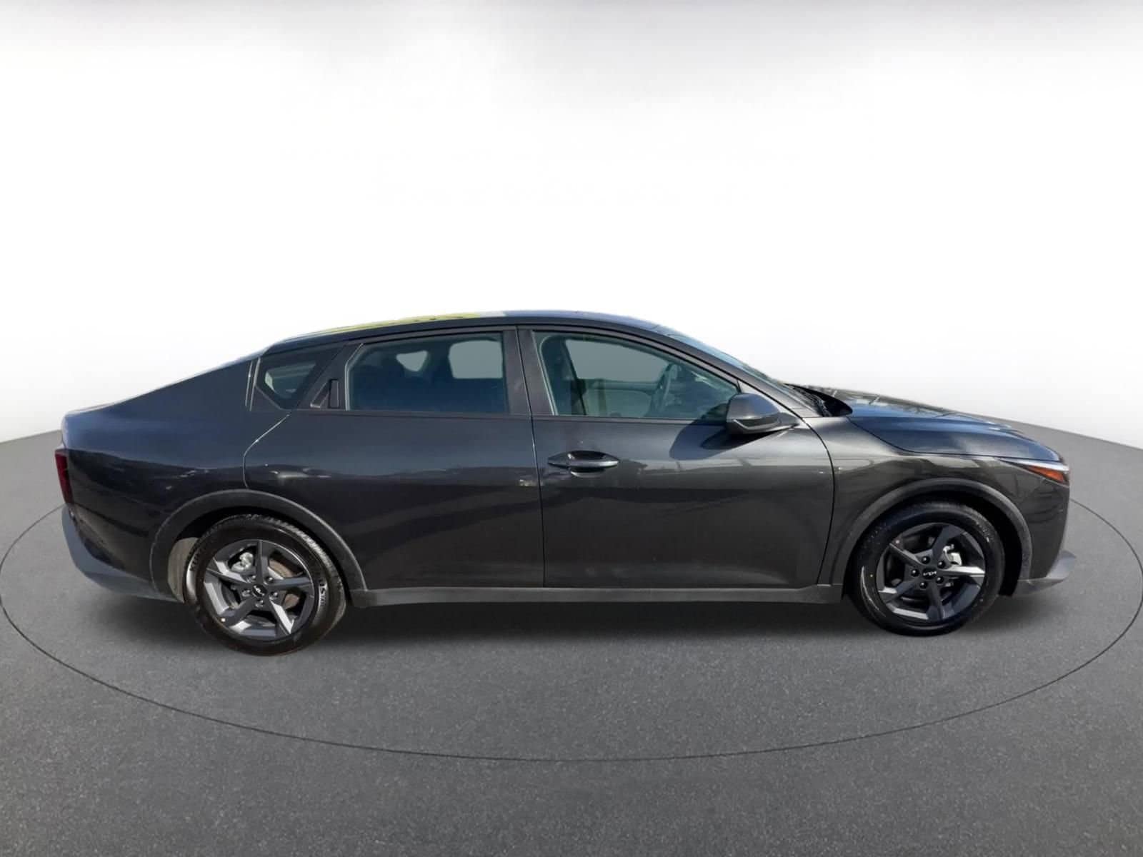 Thumbnail: 2025 Kia K4 - 16