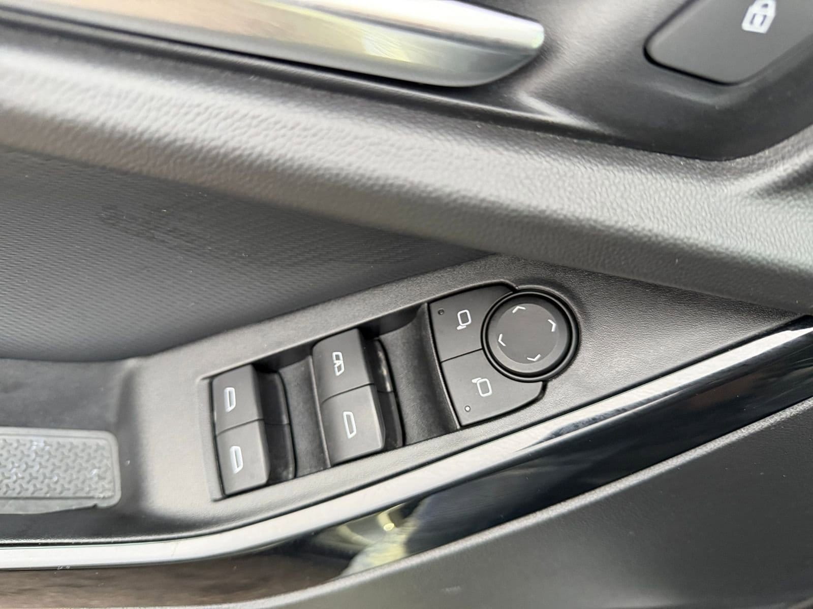 Thumbnail: 2025 Chevrolet Equinox - 20