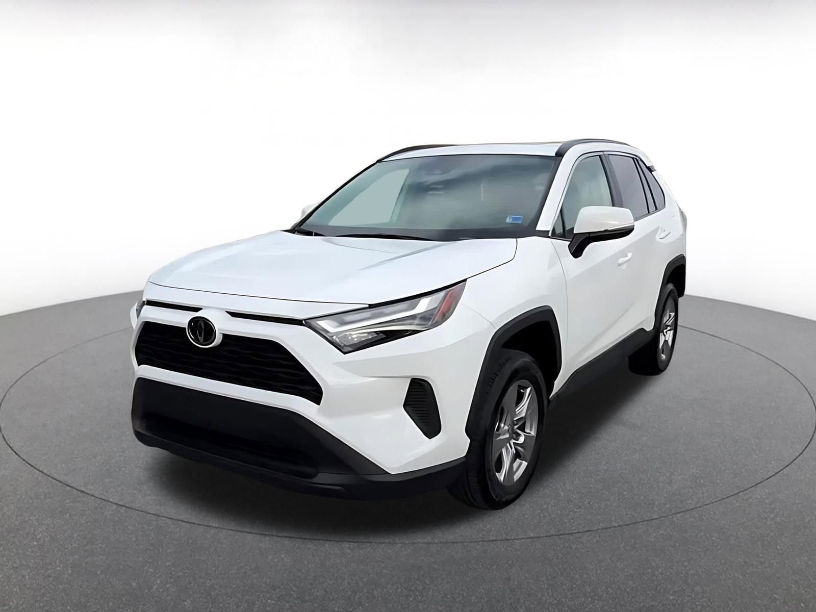 Thumbnail: 2025 Toyota RAV4 - 7