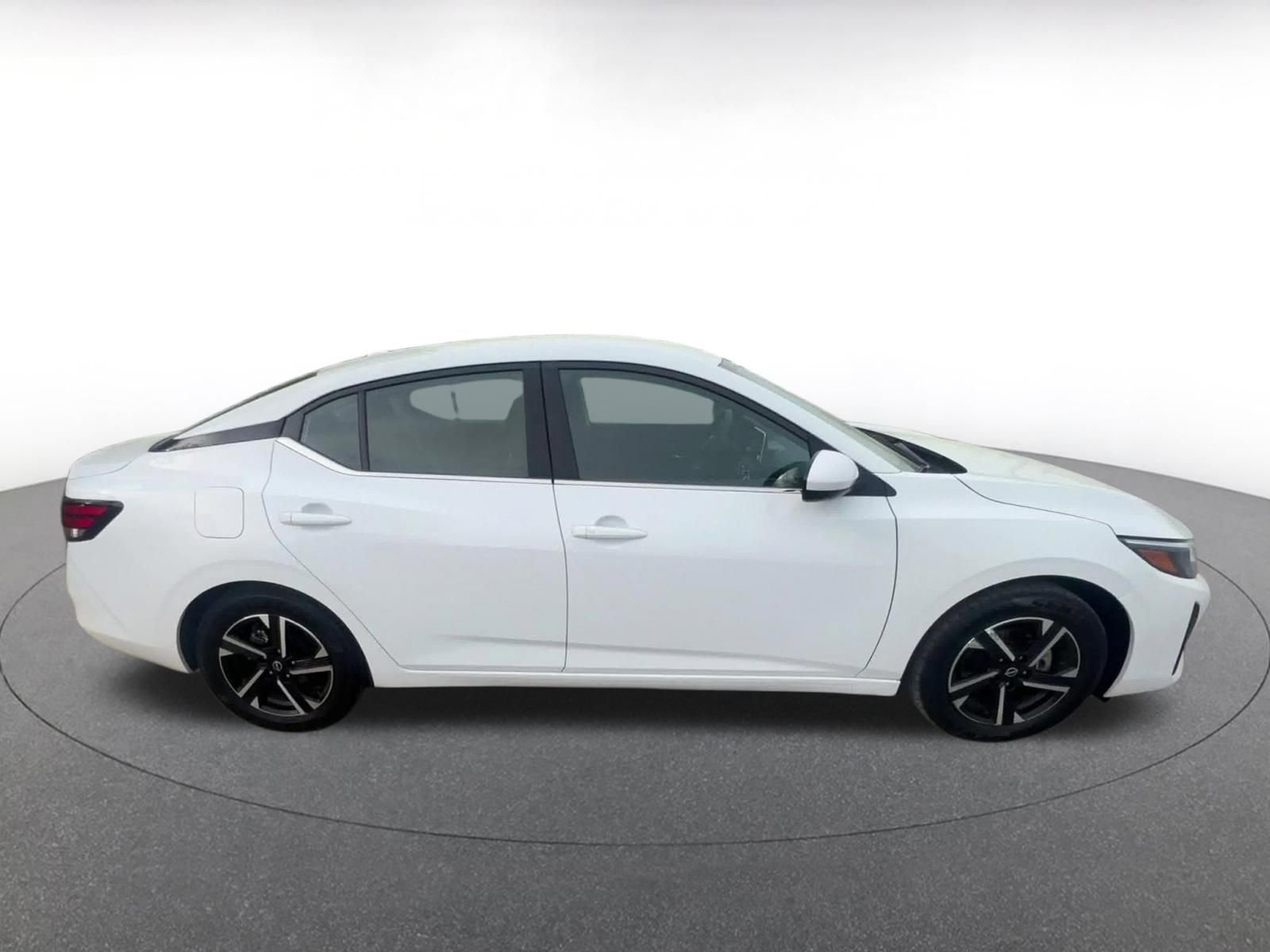 Thumbnail: 2024 Nissan Sentra - 16