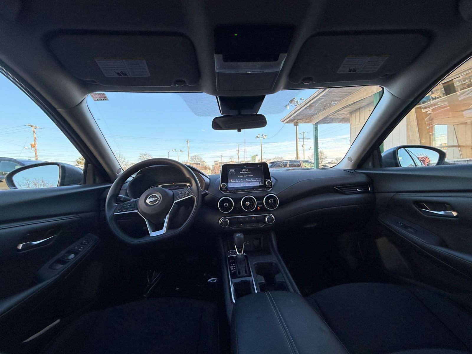 Thumbnail: 2025 Nissan Sentra - 31