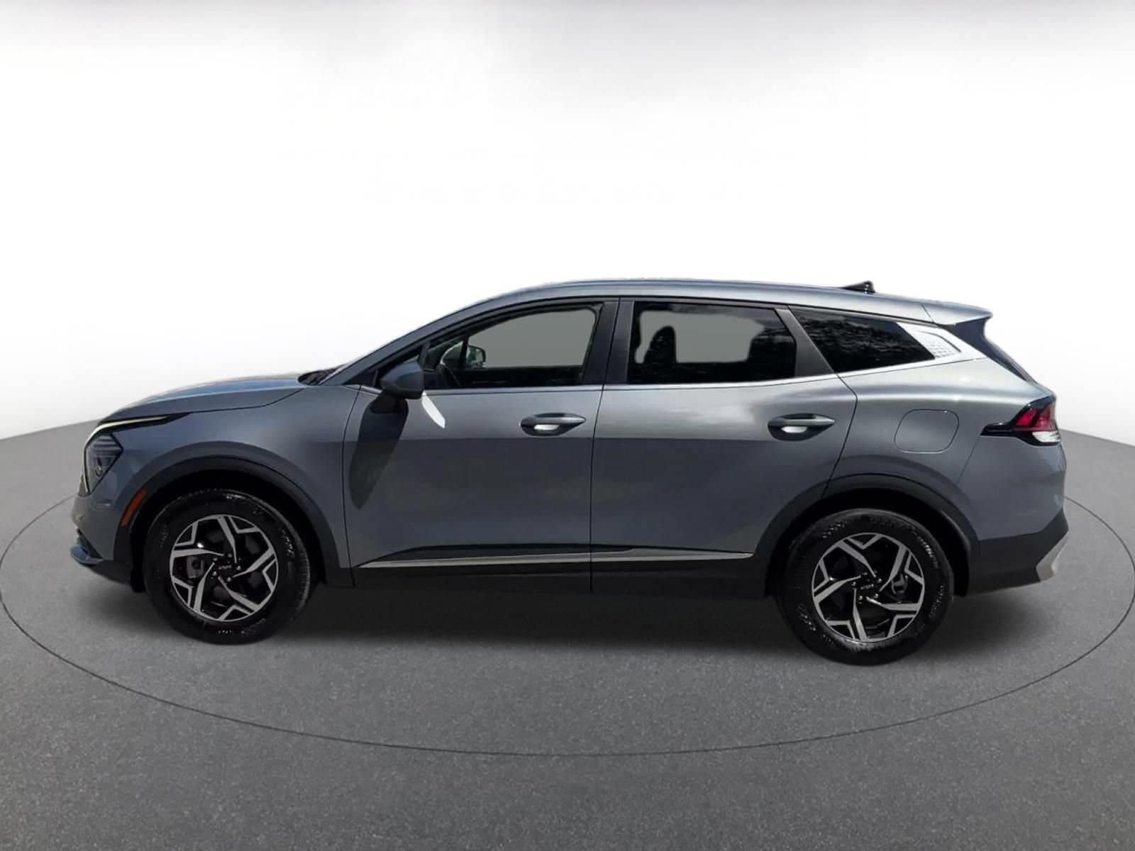 Thumbnail: 2025 Kia Sportage - 8