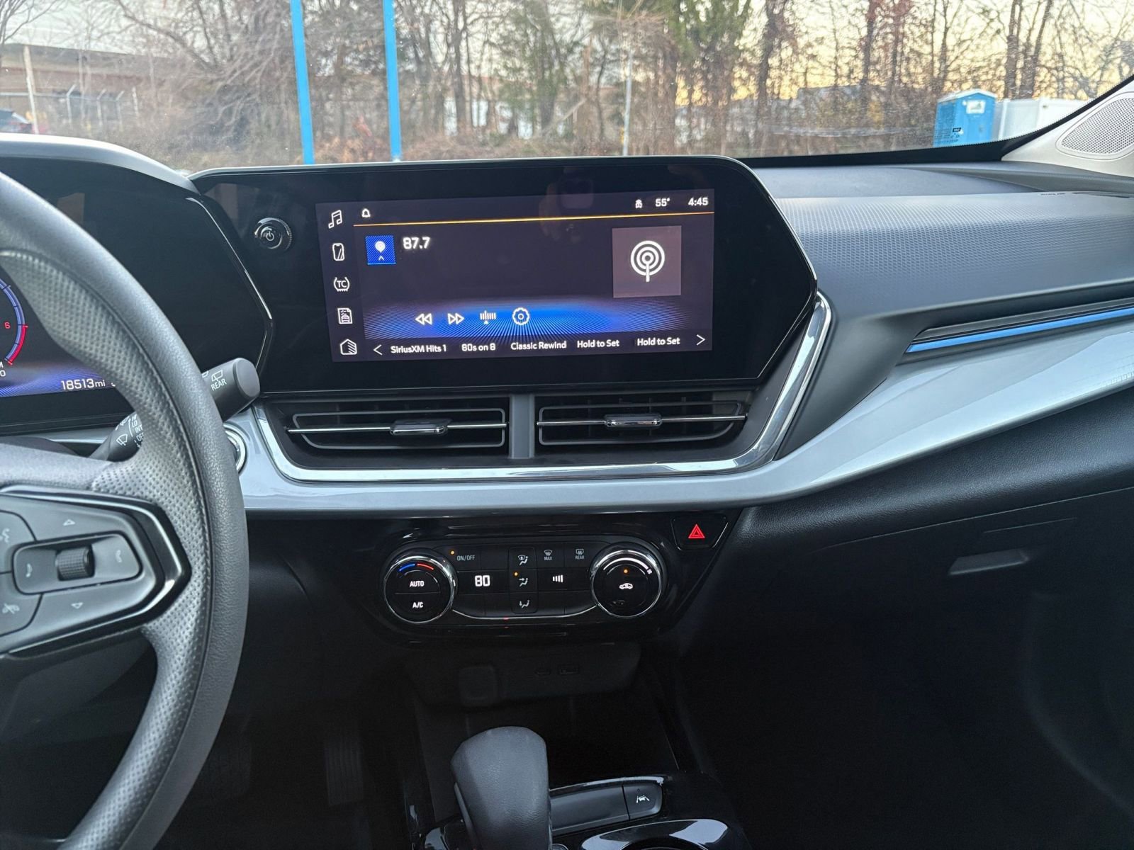 Thumbnail: 2025 Chevrolet Trax - 18