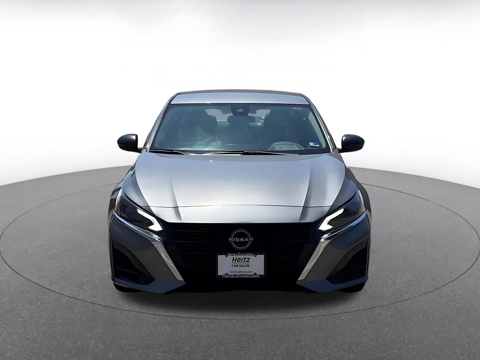 Thumbnail: 2025 Nissan Altima - 4
