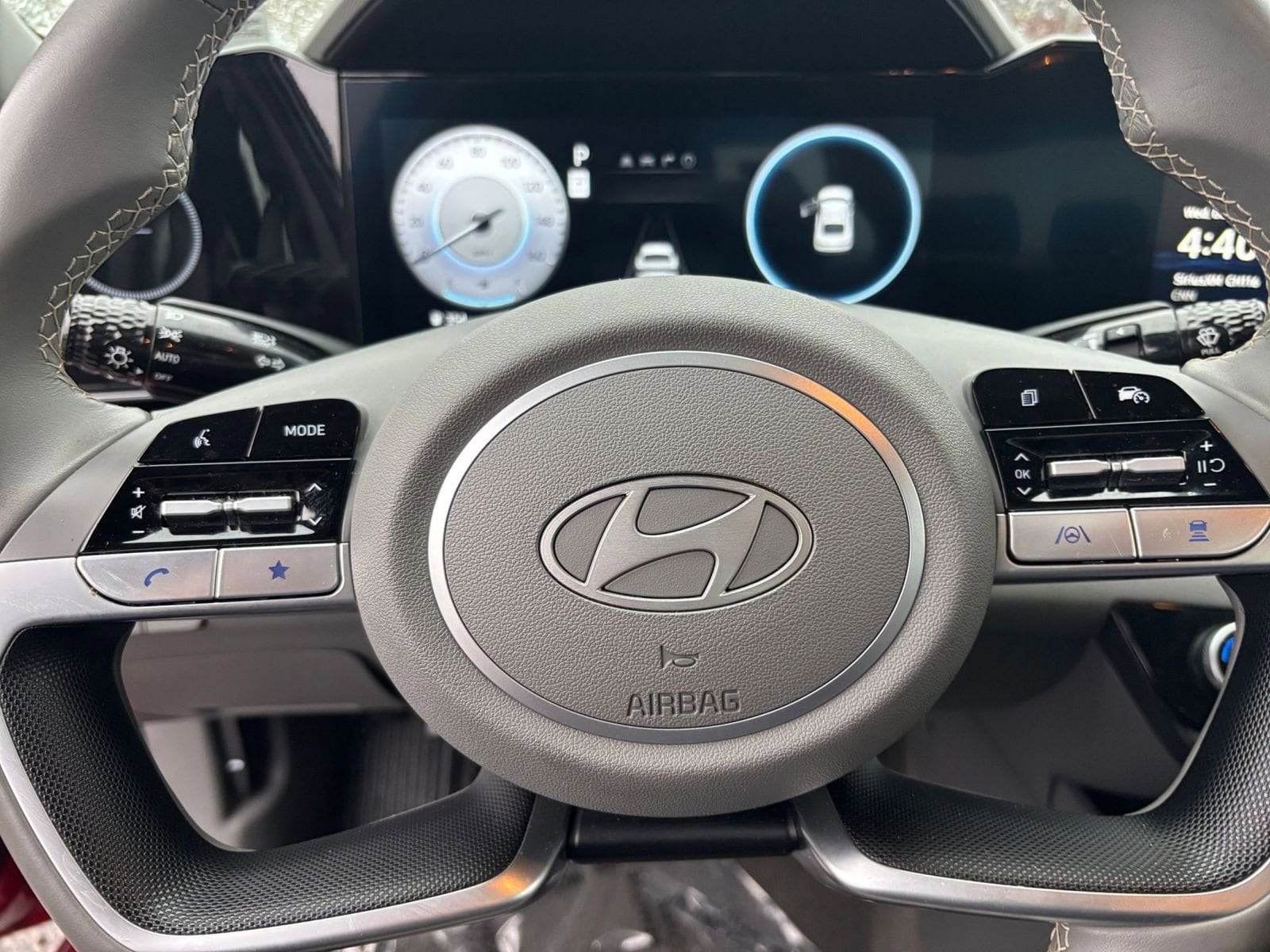 Thumbnail: 2025 Hyundai Elantra - 25