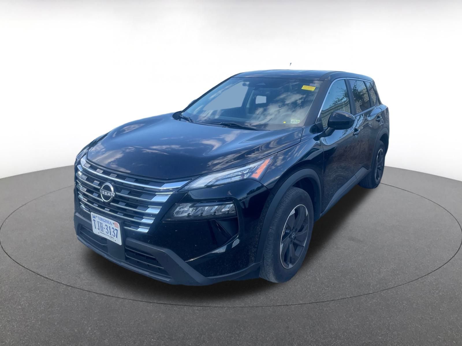 Thumbnail: 2024 Nissan Rogue - 3