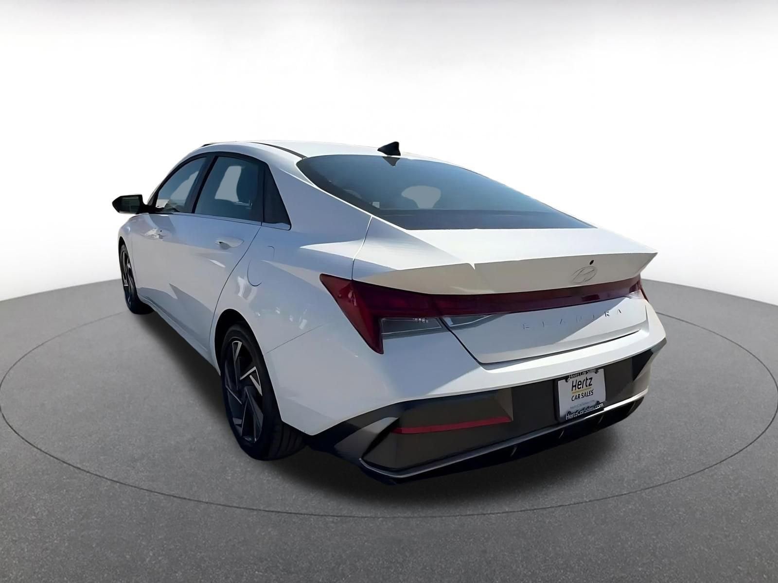 Thumbnail: 2025 Hyundai Elantra - 11