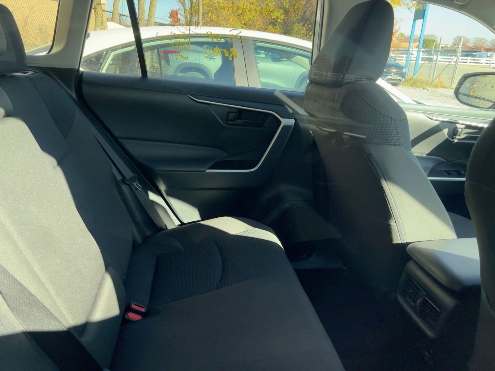 Thumbnail: 2025 Toyota RAV4 - 9