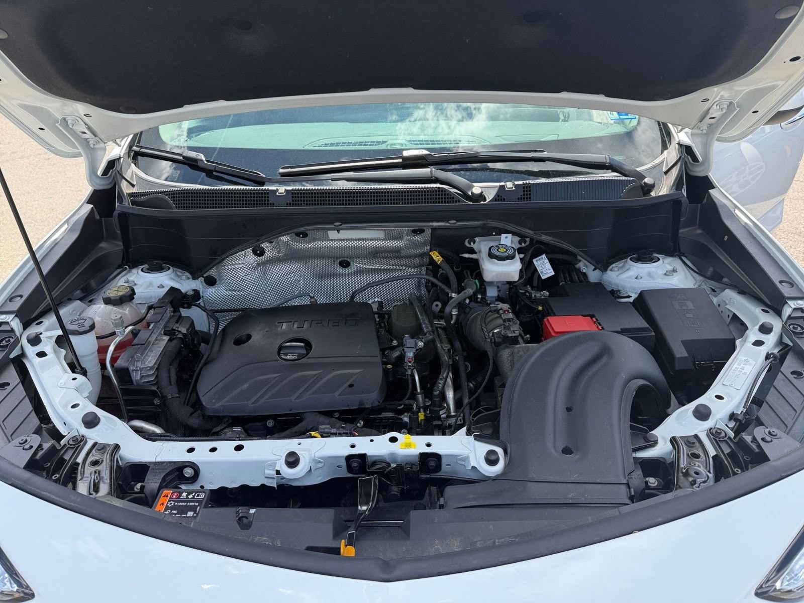 Thumbnail: 2025 Buick Encore GX - 31