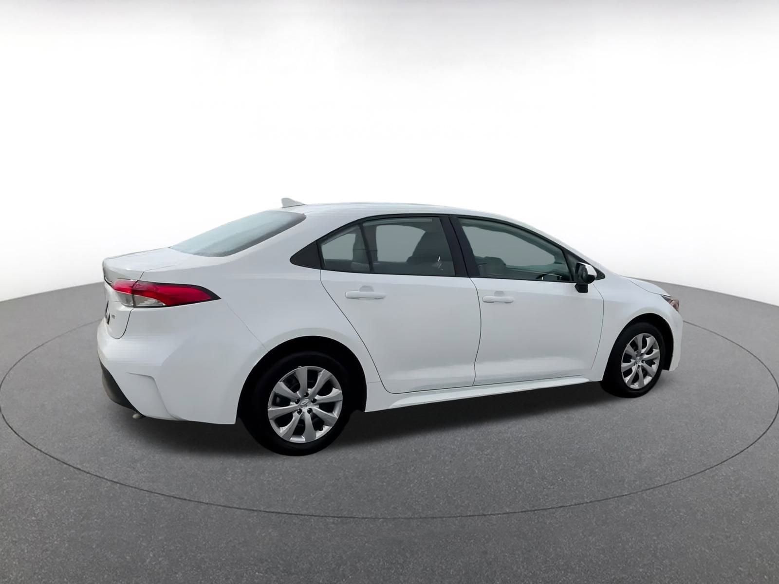 Thumbnail: 2024 Toyota Corolla - 14