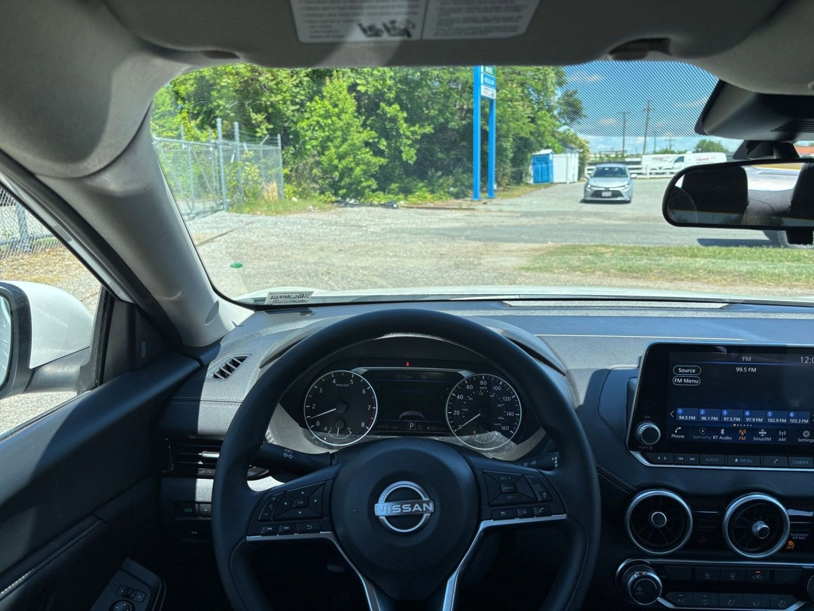 Thumbnail: 2024 Nissan Sentra - 32