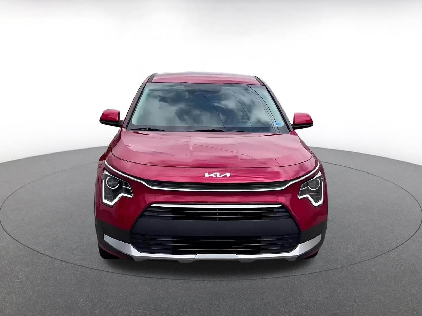 Thumbnail: 2026 Kia Niro - 3