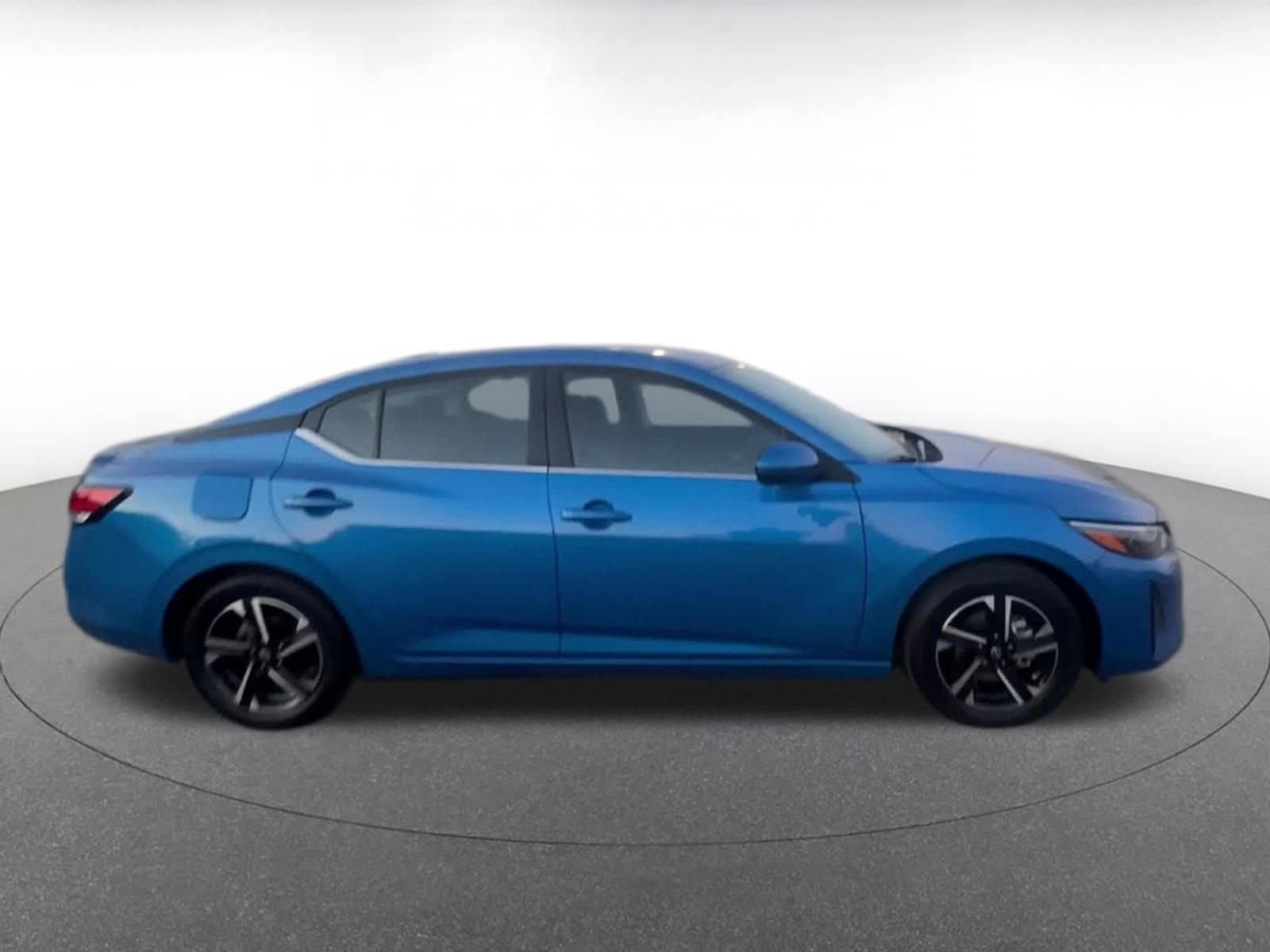 Thumbnail: 2025 Nissan Sentra - 16