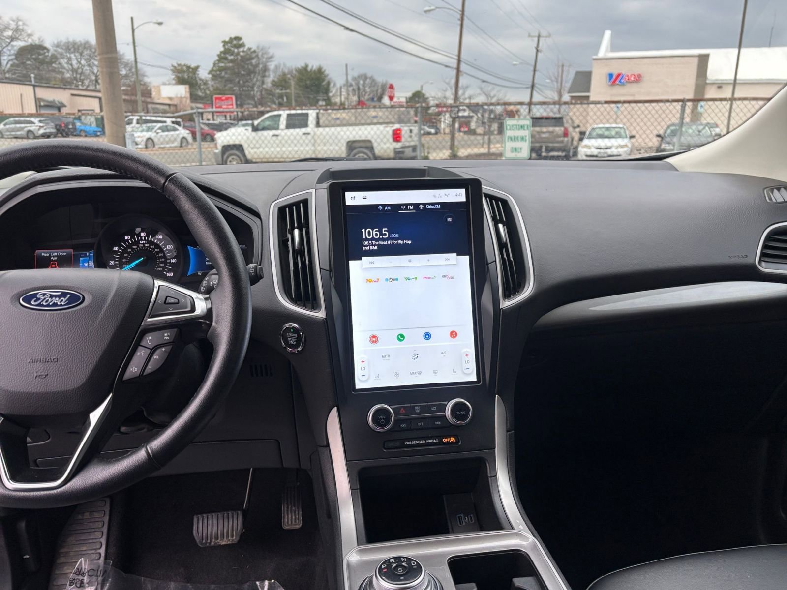 Thumbnail: 2024 Ford Edge - 17