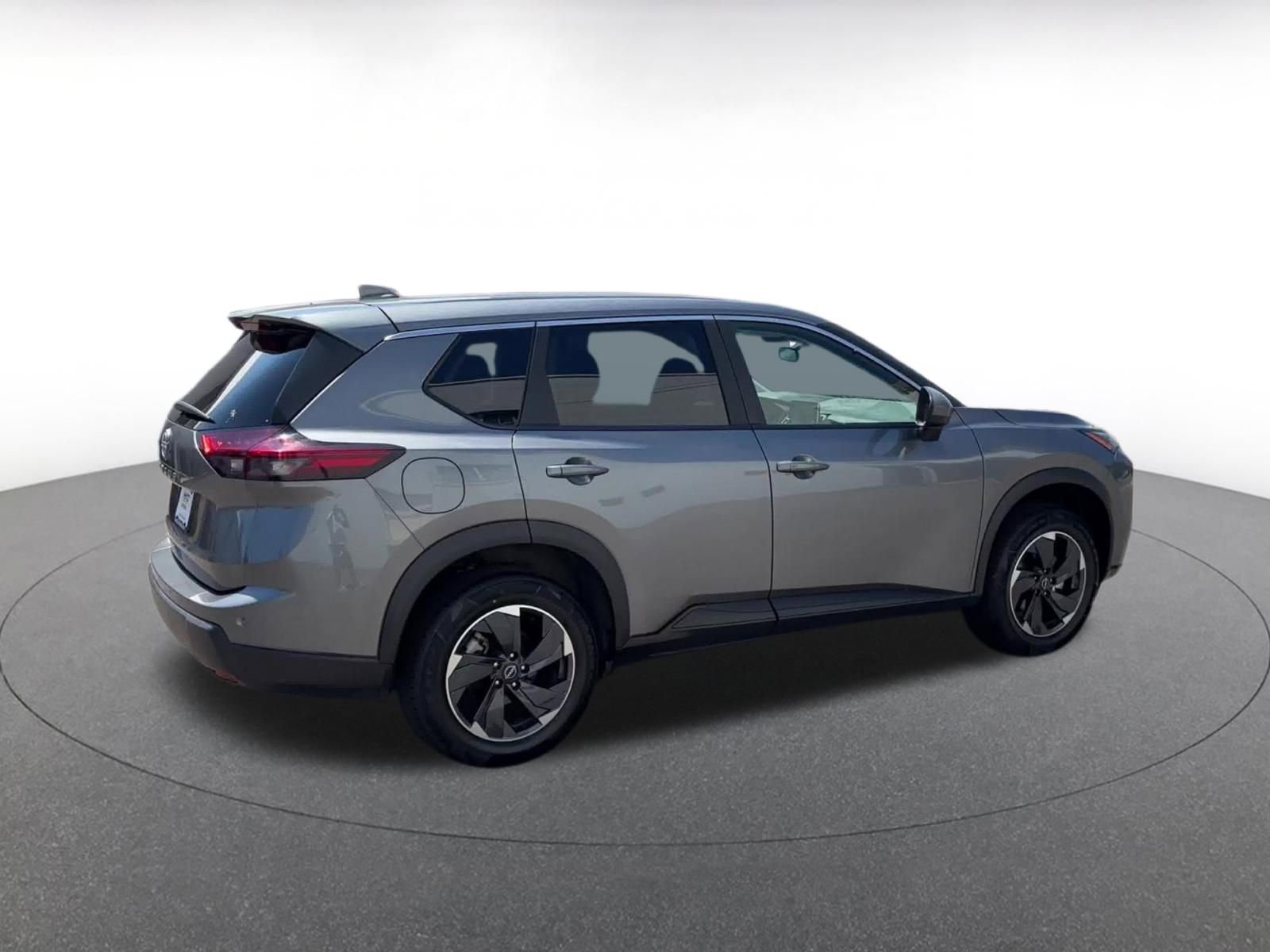 Thumbnail: 2025 Nissan Rogue - 15